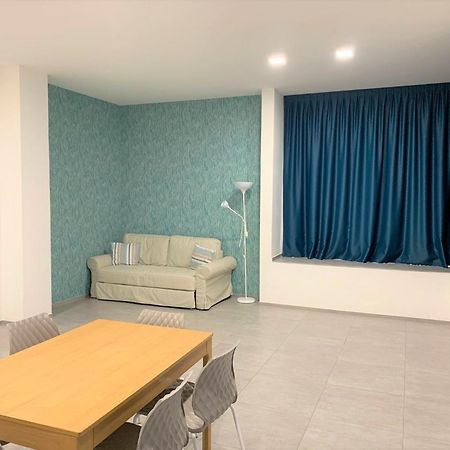 Rivabella Suite Apartments Rimini Bagian luar foto