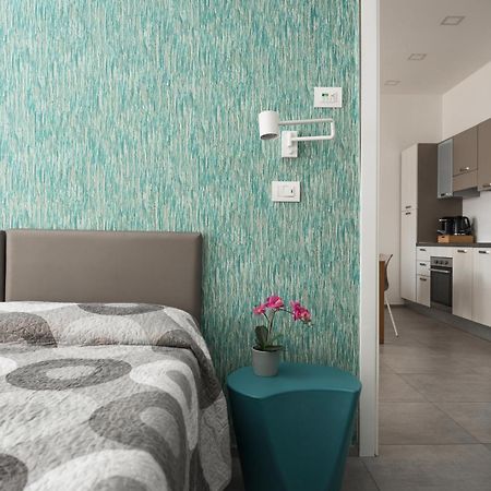 Rivabella Suite Apartments Rimini Bagian luar foto