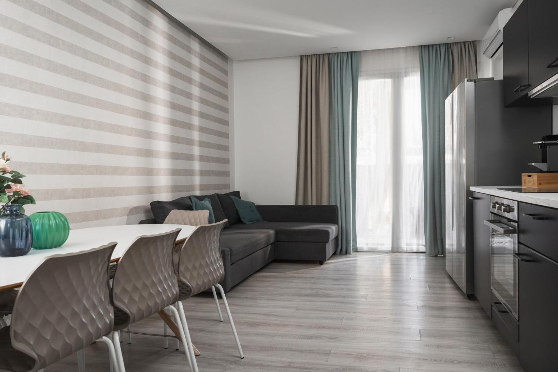 Rivabella Suite Apartments Rimini Bagian luar foto