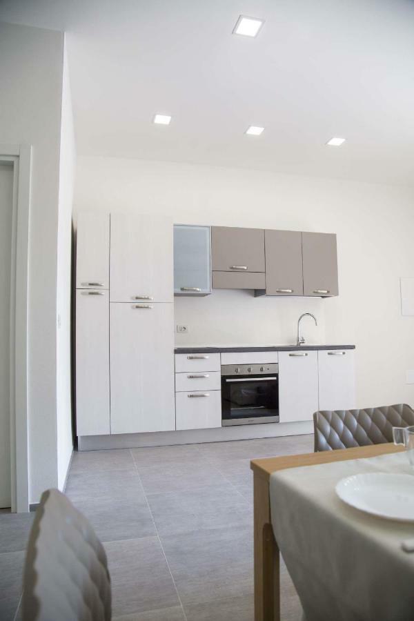 Rivabella Suite Apartments Rimini Bagian luar foto