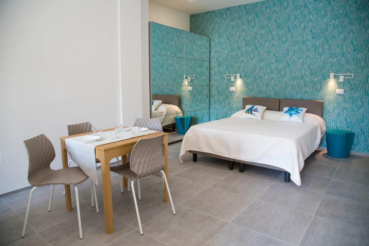Rivabella Suite Apartments Rimini Bagian luar foto